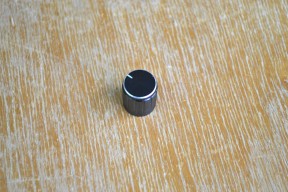 Купить Ручки потенциометров detaluhi.ho.ua Интернет магазин в Каменец-Подольском, устройства, радиодетали, интсрументы.