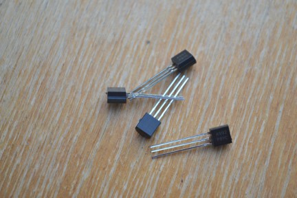 Купить Транзисторы 2SA992 detaluhi.ho.ua Интернет магазин в Каменец-Подольском, устройства, радиодетали, интсрументы.
