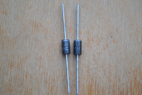 Купить Диоды HER308 detaluhi.ho.ua Интернет магазин в Каменец-Подольском, устройства, радиодетали, интсрументы.