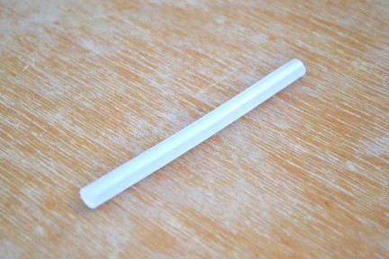 Купить Клеевая палочка 7х100 мм detaluhi.ho.ua Интернет магазин в Каменец-Подольском, устройства, радиодетали, интсрументы.