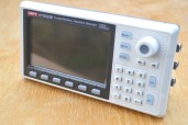 Купить Генератор сигналов произвольной формы, двухканальный UNI-T UTG932E, 30 МГц detaluhi.ho.ua Интернет магазин в Каменец-Подольском, устройства, радиодетали, интсрументы.