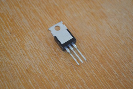 Купить Транзисторы FQP10N60 (близкий к оригиналу) detaluhi.ho.ua Интернет магазин в Каменец-Подольском, устройства, радиодетали, интсрументы.