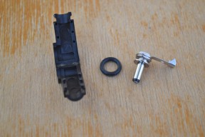 Купить Разборный штекер, 90 градусов 3.5х1.1 мм detaluhi.ho.ua Интернет магазин в Каменец-Подольском, устройства, радиодетали, интсрументы.