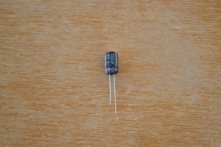 Купить Электролитические конденсаторы 100 мкф x 63 В - 13x8 мм 105 °C detaluhi.ho.ua Интернет магазин в Каменец-Подольском, устройства, радиодетали, интсрументы.