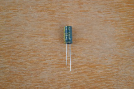 Купить Электролитические конденсаторы 680 мкф x 25 В - 16x8 мм 105 °C JCCON detaluhi.ho.ua Интернет магазин в Каменец-Подольском, устройства, радиодетали, интсрументы.