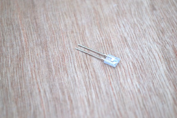 Купить Фототранзистор PT908-7C-R detaluhi.ho.ua Интернет магазин в Каменец-Подольском, устройства, радиодетали, интсрументы.