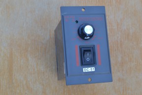 Купить DC-51 регулятор скорости вращения двигателя постоянного тока 250 Вт detaluhi.ho.ua Интернет магазин в Каменец-Подольском, устройства, радиодетали, интсрументы.