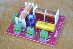 Купить 3 полосный кроссовер для АС 200 Вт - пара detaluhi.ho.ua Интернет магазин в Каменец-Подольском, устройства, радиодетали, интсрументы.