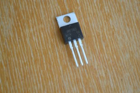 Купить Транзисторы IRF740 (близкий к оригиналу) (второй вариант) detaluhi.ho.ua Интернет магазин в Каменец-Подольском, устройства, радиодетали, интсрументы.