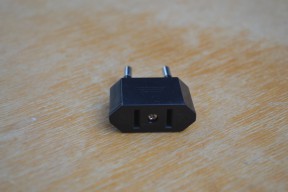 Купить Переходник с американской вилки на европейскую detaluhi.ho.ua Интернет магазин в Каменец-Подольском, устройства, радиодетали, интсрументы.