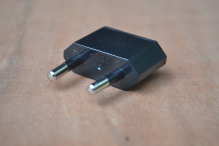 Купить Адаптер сетевой вилки с американской на европейскую detaluhi.ho.ua Интернет магазин в Каменец-Подольском, устройства, радиодетали, интсрументы.