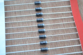 Купить Диоды 1N5818 detaluhi.ho.ua Интернет магазин в Каменец-Подольском, устройства, радиодетали, интсрументы.