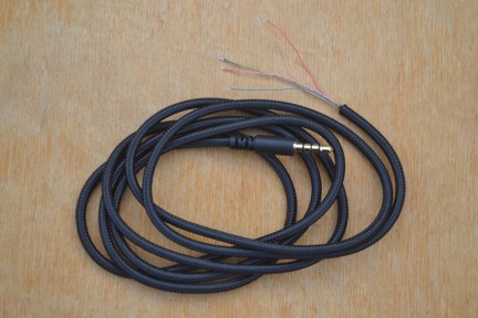 Купить Кабель AUX или для наушникoв и гарнитур detaluhi.ho.ua Интернет магазин в Каменец-Подольском, устройства, радиодетали, интсрументы.