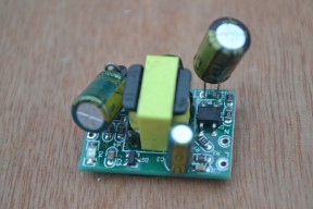 Купить Блок питания 5 В 1 А 5 Вт detaluhi.ho.ua Интернет магазин в Каменец-Подольском, устройства, радиодетали, интсрументы.