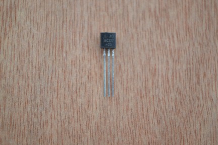 Купить Транзисторы BC327-25 detaluhi.ho.ua Интернет магазин в Каменец-Подольском, устройства, радиодетали, интсрументы.