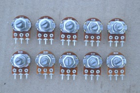 Купить Переменные резисторы 10 кОм detaluhi.ho.ua Интернет магазин в Каменец-Подольском, устройства, радиодетали, интсрументы.