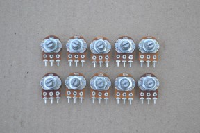 Купить Переменные резисторы 20 кОм detaluhi.ho.ua Интернет магазин в Каменец-Подольском, устройства, радиодетали, интсрументы.