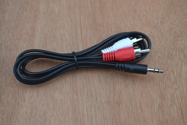 Купить Аудио кабель 3.5 мм стерео-2 RCA 1 м detaluhi.ho.ua Интернет магазин в Каменец-Подольском, устройства, радиодетали, интсрументы.