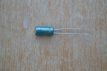 Купить Электролитические конденсаторы 2.2 мкф x 400 В - 12x6 мм 105 °C detaluhi.ho.ua Интернет магазин в Каменец-Подольском, устройства, радиодетали, интсрументы.