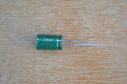 Купить Электролитические конденсаторы 10 мкф x 450 В - 16x10 мм 105 °C detaluhi.ho.ua Интернет магазин в Каменец-Подольском, устройства, радиодетали, интсрументы.