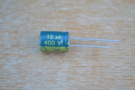 Купить Электролитические конденсаторы 15 мкф x 400 В - 14x10 мм 105 °C detaluhi.ho.ua Интернет магазин в Каменец-Подольском, устройства, радиодетали, интсрументы.