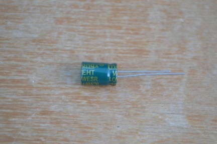 Купить Электролитические конденсаторы 470 мкф x 25 В - 13x8 мм 105 °C detaluhi.ho.ua Интернет магазин в Каменец-Подольском, устройства, радиодетали, интсрументы.