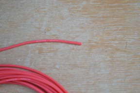 Купить Многожильный медный провод с супер низким электрическим сопротивлением 24 AWG - красный detaluhi.ho.ua Интернет магазин в Каменец-Подольском, устройства, радиодетали, интсрументы.