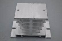 Купить Алюминиевый радиатор для однофазного твердотельного реле SSR detaluhi.ho.ua Интернет магазин в Каменец-Подольском, устройства, радиодетали, интсрументы.