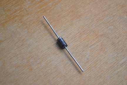 Купить Диоды HER302 detaluhi.ho.ua Интернет магазин в Каменец-Подольском, устройства, радиодетали, интсрументы.