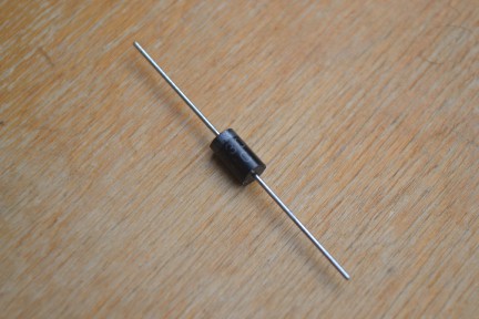 Купить Диоды HER307 detaluhi.ho.ua Интернет магазин в Каменец-Подольском, устройства, радиодетали, интсрументы.