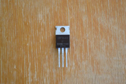 Купить Транзисторы IRF9640 (близкий к оригиналу) detaluhi.ho.ua Интернет магазин в Каменец-Подольском, устройства, радиодетали, интсрументы.