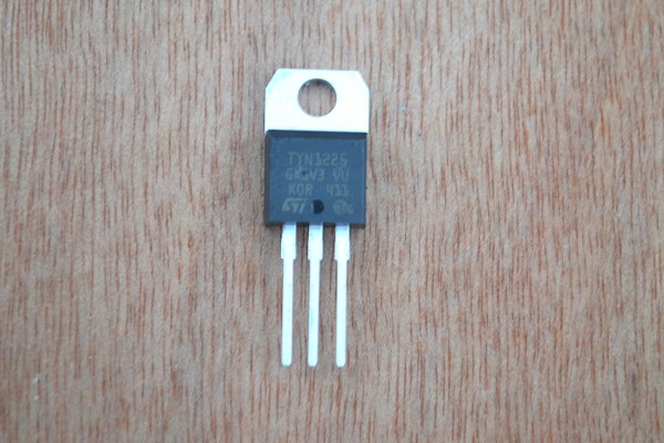 Купить Тиристор TYN1225 (близкий к оригиналу) detaluhi.ho.ua Интернет магазин в Каменец-Подольском, устройства, радиодетали, интсрументы.