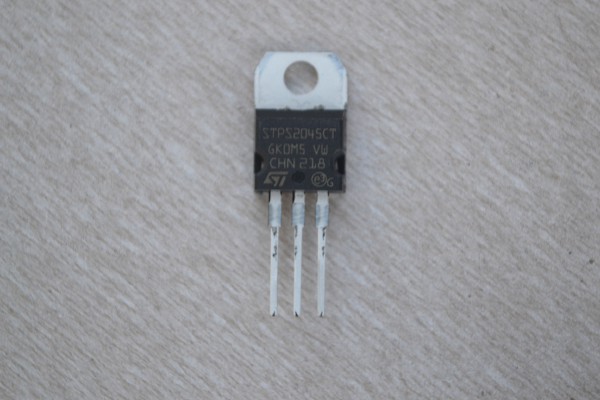 Купить Транзисторы STPS2045CT (близкий к оригиналу) detaluhi.ho.ua Интернет магазин в Каменец-Подольском, устройства, радиодетали, интсрументы.