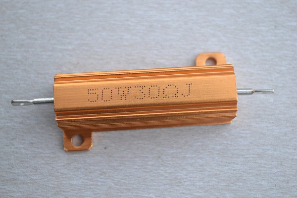 Купить Нагрузочные сопротивления 30 Ом 50 Вт detaluhi.ho.ua Интернет магазин в Каменец-Подольском, устройства, радиодетали, интсрументы.