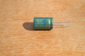 Купить Электролитические конденсаторы 47 мкф x 400 В - 20x13 мм 105 °C detaluhi.ho.ua Интернет магазин в Каменец-Подольском, устройства, радиодетали, интсрументы.