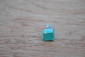 Купить Переменные резисторы для аудио на 6 выводов 5 кОм detaluhi.ho.ua Интернет магазин в Каменец-Подольском, устройства, радиодетали, интсрументы.