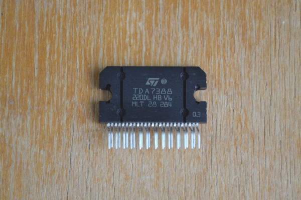 Купить Аудио усилитель TDA7388 4x41 Вт detaluhi.ho.ua Интернет магазин в Каменец-Подольском, устройства, радиодетали, интсрументы.