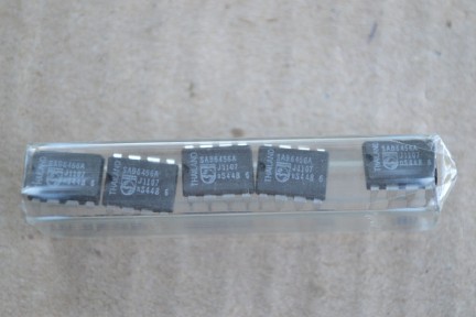 Купить Делитель частоты SAB6456A detaluhi.ho.ua Интернет магазин в Каменец-Подольском, устройства, радиодетали, интсрументы.