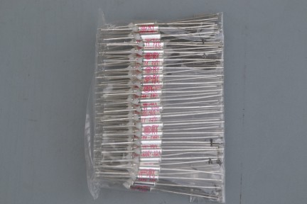 Купить Термопредохранители RY-72 detaluhi.ho.ua Интернет магазин в Каменец-Подольском, устройства, радиодетали, интсрументы.