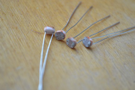 Купить Фоторезисторы GL5528 5 мм detaluhi.ho.ua Интернет магазин в Каменец-Подольском, устройства, радиодетали, интсрументы.