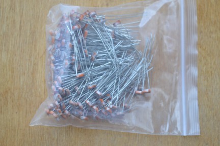 Купить Фоторезисторы GL5528 5 мм detaluhi.ho.ua Интернет магазин в Каменец-Подольском, устройства, радиодетали, интсрументы.