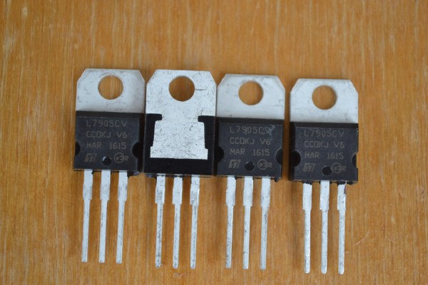 Купить Стабилизатор L7905 detaluhi.ho.ua Интернет магазин в Каменец-Подольском, устройства, радиодетали, интсрументы.