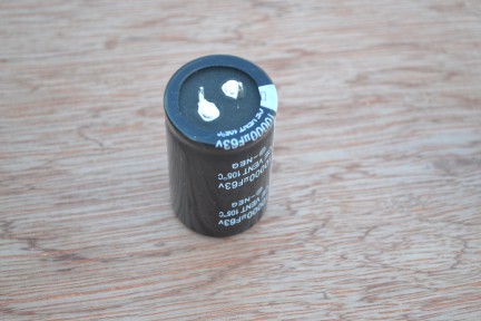 Купить Электролитические конденсаторы 10000 мкф x 63 В - 52x30 мм 105 °C detaluhi.ho.ua Интернет магазин в Каменец-Подольском, устройства, радиодетали, интсрументы.